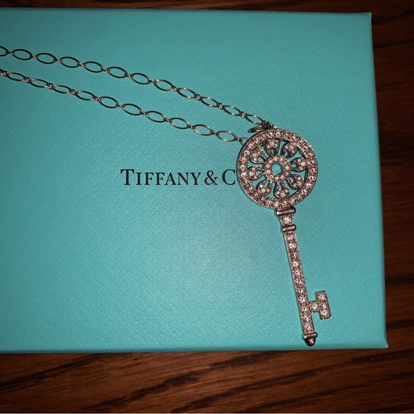 Tiffany & Co LARGE Diamond Platinum Petals Key Pendant Necklace EUC - Picture 7 of 16